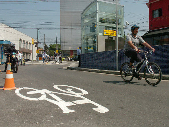 Corredores De ônibus E Ciclovias Dividirão Espaço Em Sp