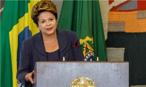 Dilma discursa na reunião do CDES
