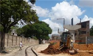 Imagem da obra do VLT em Fortaleza