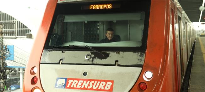 Tren na Estação Farrapos, em Porto Alegre