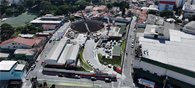 Vista aérea da Estação Itaberaba-Hospital Vila Pen